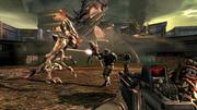Feuerschutz: Greift uns ein Alien an, können wir unsere Soldaten ganz gezielt mit Befehlen auf die außerirdischen Widersacher hetzen. (Xbox360)