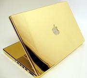 MacBook mit Gold & Diamanten  