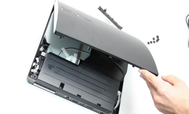 Neuesten Gerüchten zufolge ist es Hackern offenbar gelungen, einen neuen Hack für die PlayStation 3 mittels USB-Dongle zu entwickeln. (6)