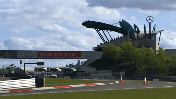 Der B-Spec-Modus aus Gran Turismo 5 wird auch ohne Playstation 3 zugänglich gemacht. Gran Turimo Anywher soll im Februar erscheinen.