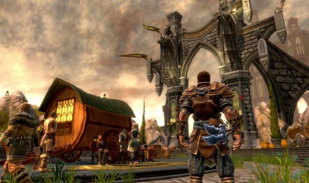 Wenn es nach Ian Frazier, dem Lead Designer von Kingdoms of Amalur: Reckoning geht, können Xbox 720 und PlayStation 4 gerne noch etwas auf sich warten lassen. (11)