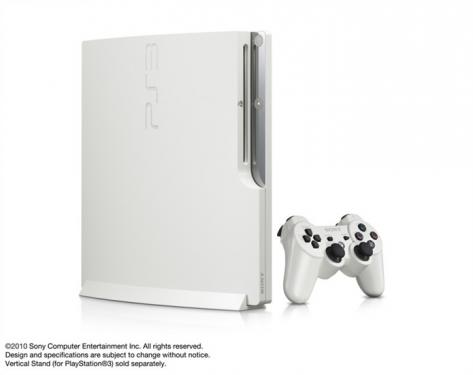 Ab dem 1. November 2011 wird das weiße Slim-Modell der PlayStation 3 auch hier bei uns in Europa erhältlich sein. Bislang war die weiße Edition den Japanern vorbehalten. (4)