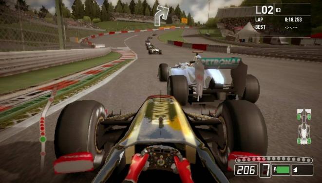 Wie Entwickler Sumo Digital in einem aktuellen Interview verriet, wird es sich bei der PS Vita-Version von F1 2011 nicht um eine simple PS3-Portierung handeln. (6)