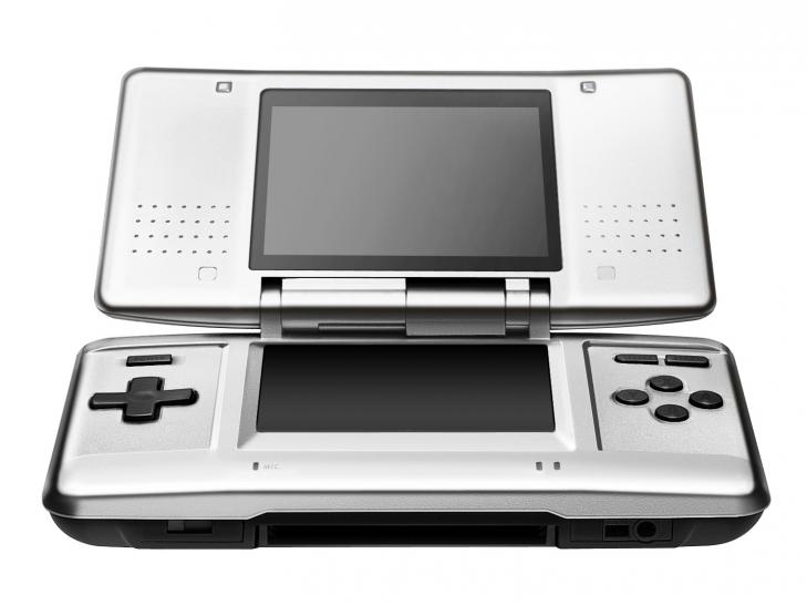 [10/02/06] Die erste Version des Nintendo DS.
