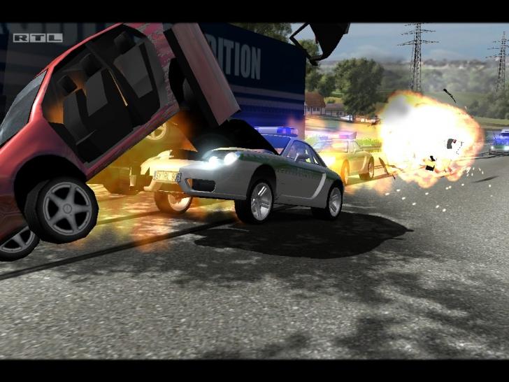 [20/10/06] Besonders spektakuläre Crashes setzt die Replay-Funktion noch einmal gesondert in Szene. Lässt sich in unpassenden Momenten abbrechen.