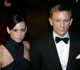 England erlebt fantastische James-Bond-Premiere