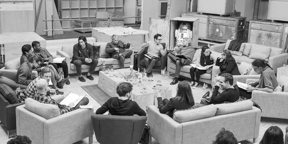 Star Wars: Episode 7 - Disney gibt den Cast des Films bekannt.