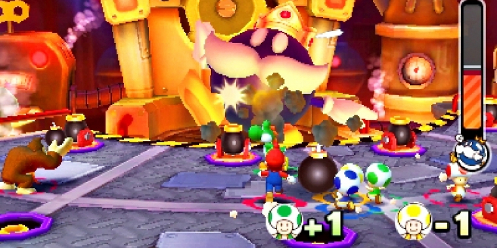 In diesem Bosskampf sammelt ihr Bomben auf, um sie mittels herumstehender Kanonen zurück zu König Bob-omb zu schicken.