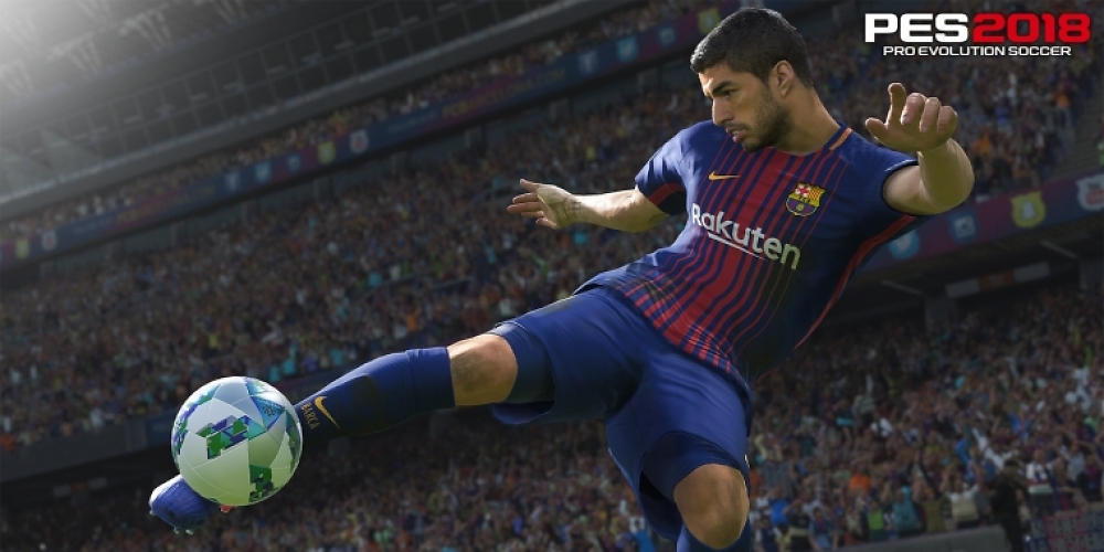 Luis Suarez schießt einen Ball