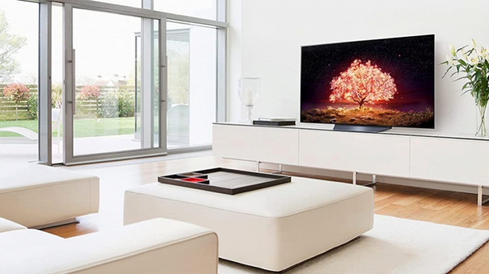 LG OLED TV: Klasse 65-Zoll-Fernseher für PC, PS5 & Xbox Series X zum halben Preis
