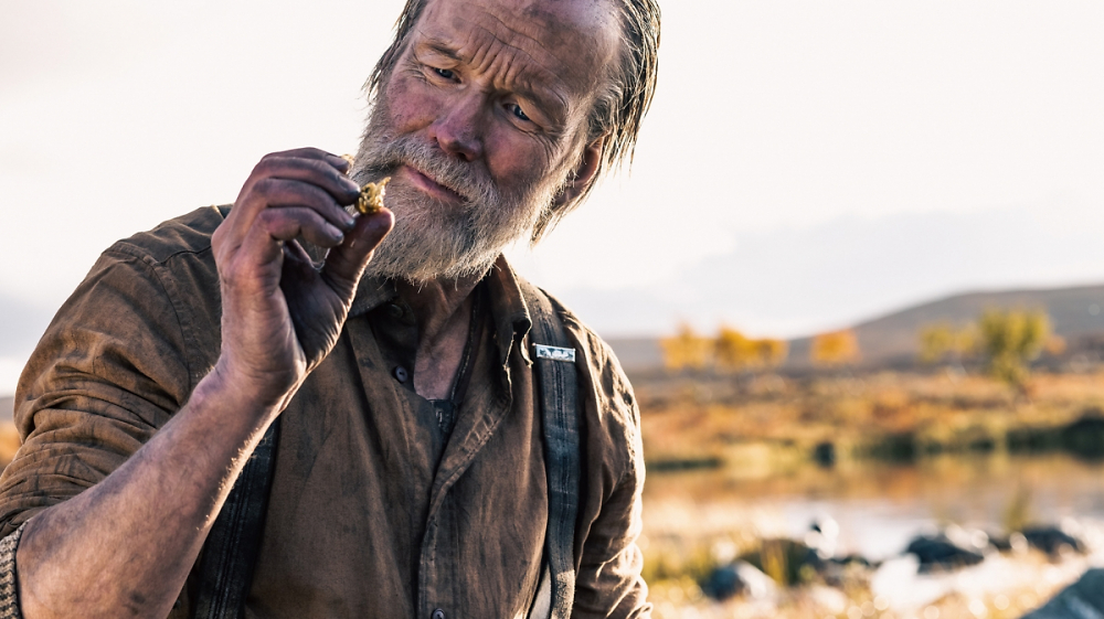 Der "Tarantino-Western" Sisu: Wenn die Tretmine zum Nazi fliegt - so brutal, so gut!