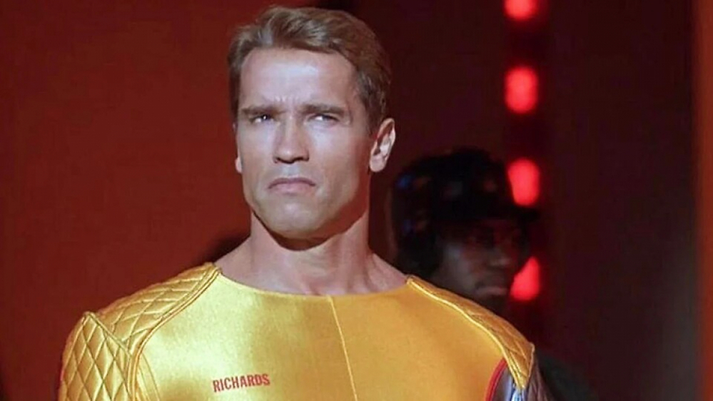 "Ganz anders" als der Schwarzenegger-Film: So fallen die ersten Reaktionen zum Reboot von The Running Man aus
