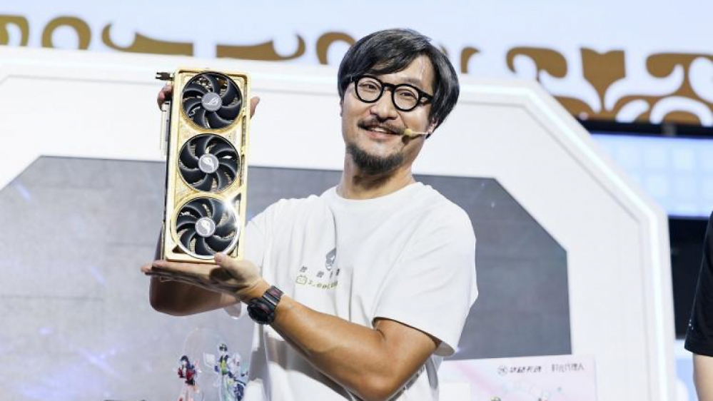 Kostet nur eine halbe Million: Asus-Grafikkarte aus 5 Kilogramm Gold enthüllt