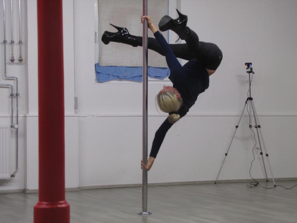 Die Macher von Lollipop VR engagierten die professionelle Pole-Dance-Lehrerin Andrea Dreikluft für Motion-Capture-Aufnahmen. Den Aufwand für die Nachbearbeitung in 3D haben Heimer und Kollegen jedoch unterschätzt