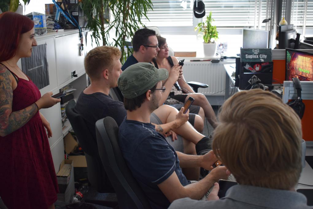 Bei Playlink: That's You darf jeder ran. Das sorgte allerdings für ein Massenaufkommen rund um Christians PC.
