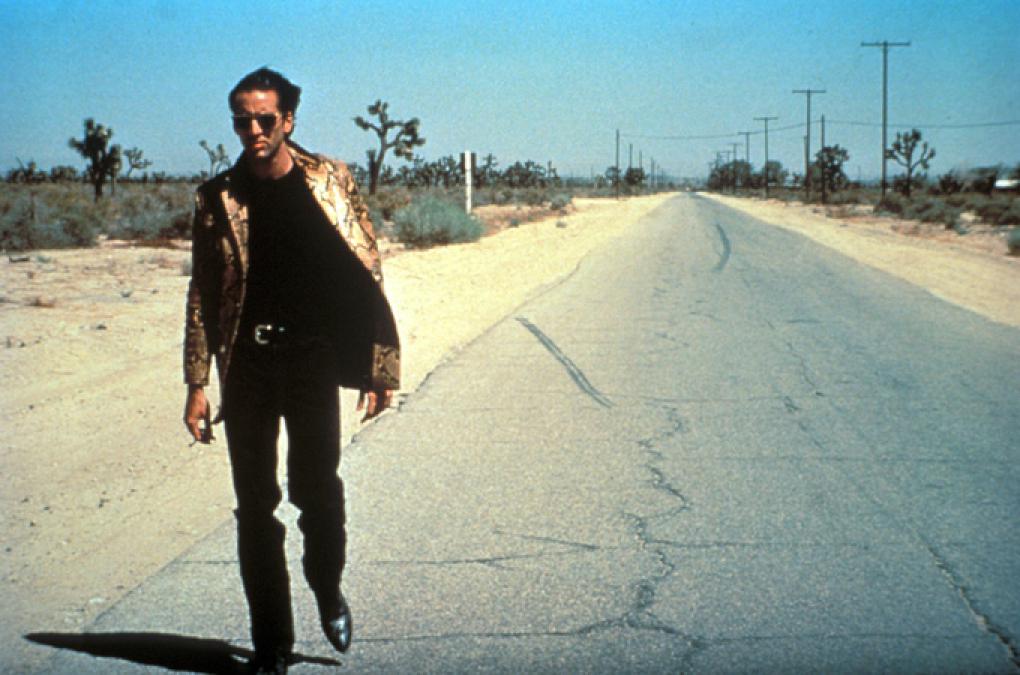 Die Schlangenlederjacke ist der Ausdruck seiner Individualität: Sailor in 'Wild at Heart' (1990).