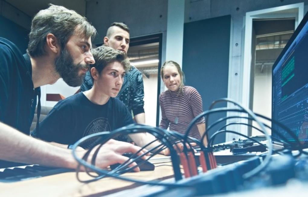 SAE Institute: Super Workshop Tag mit hochkarätigen Dozenten - Programm & Highlights