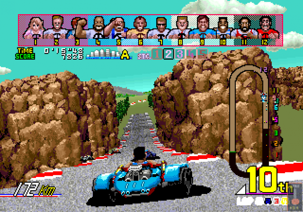 Mit Power Drift liefert Suzuki im Juli 1988 erstmals einen Kart-Racer-Automaten ab. Technisches Schmankerl ist eine Hydraulik-Plattform, die sich ständig bewegt, um scharfe Kurven und steile Hänge zu simulieren.