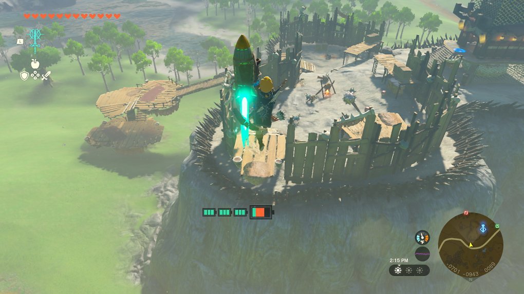 Link fliegt mit einer Rakete nach oben, die er an seinen Schild geschnallt hat.