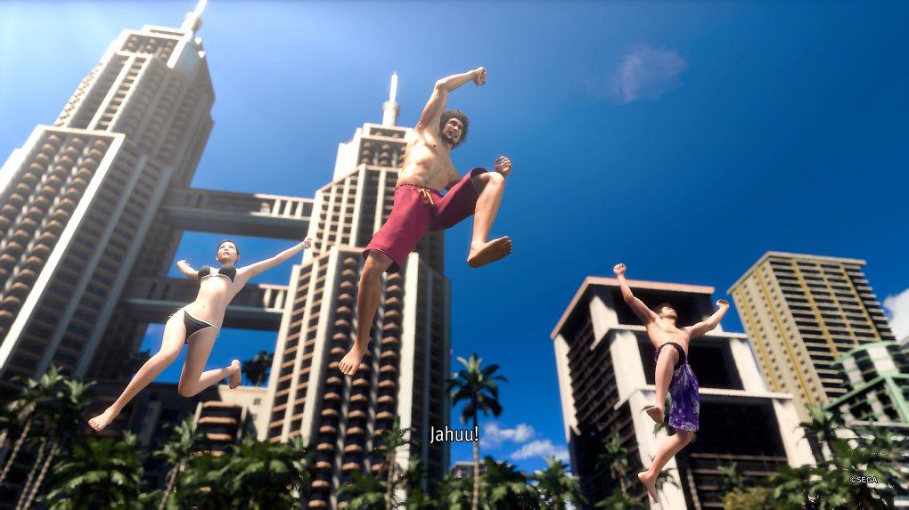 Hauptfigur und andere Figuren springen am Strand