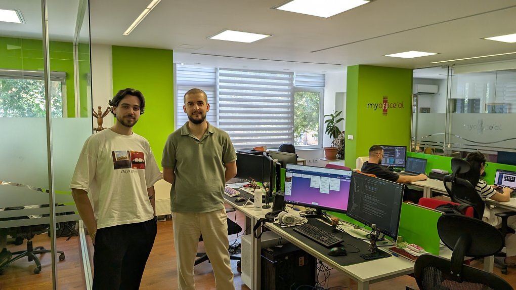 Ronaldo Cala und Vangjush Premti von Tika Studios