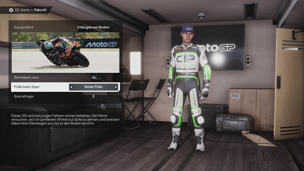 Es gibt im Motorradsport unterschiedliche Fahrstile, doch vor dem heimischen Bildschirm ist das aufgrund fehlender Hardware egal.