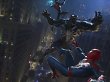 Venom, Peter Parker und Miles Morales kämpfen über den Dächern von New York