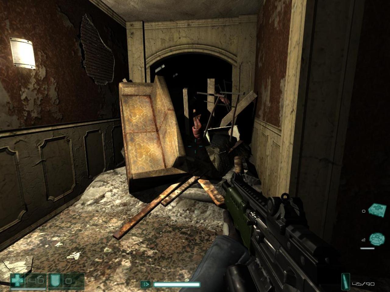 [18/10/2005] Insgesamt staubte F.E.A.R allgemein gute Kritiken ab, besonders die Atmosphäre und Story des Horror-Shooters überzeugte Experten und Fans gleichermaßen. Die Steuerung hätte nach Meinung dieser aber trotzdem besser ausfallen können.
