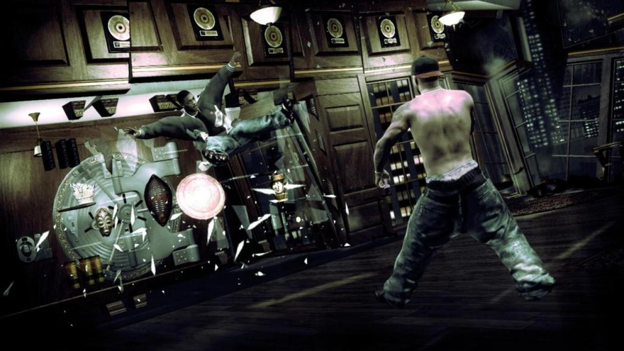 [01/03/2007] Bei besonders starken Beats müssen Sie Ihre Gegner in die Umgebungs-Fallen bugsieren, um extra Schaden anzurichten. (PS3)