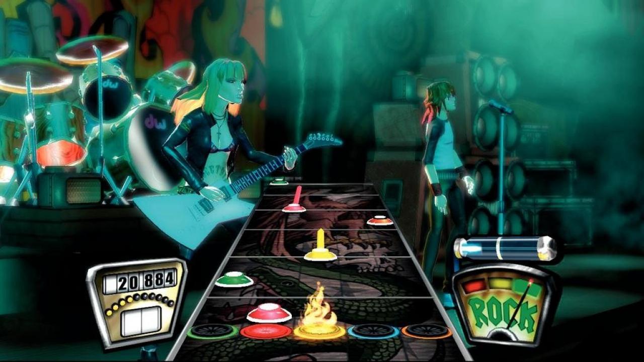 [17/03/2007] Bei richtig schnellen Songs fliegen Ihnen die Noten nur so entgegen. (Xbox360) 
