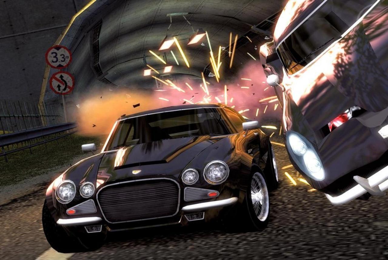 [17/03/2007] Die detailreichen Oldtimer gefallen uns am besten. Sogar für klasse Reflexionen hatten die Entwickler Ressourcen übrig. (PS2) 