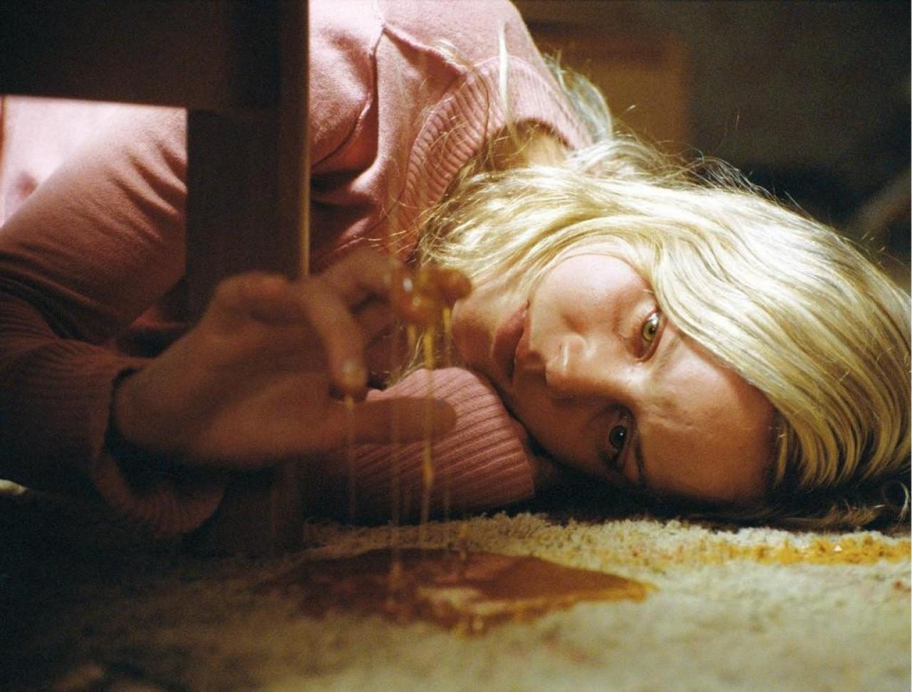 [29/05/2007] Die verheerende Wirkung von Drogen zieht Candy immer tiefer in den Abgrund 