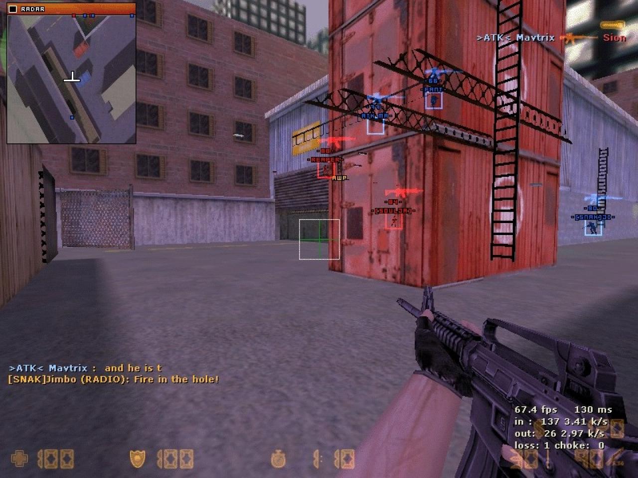 [26/07/2007] Dieser Wallhack (CS) zeigt Position und Werte aller Mitspieler.