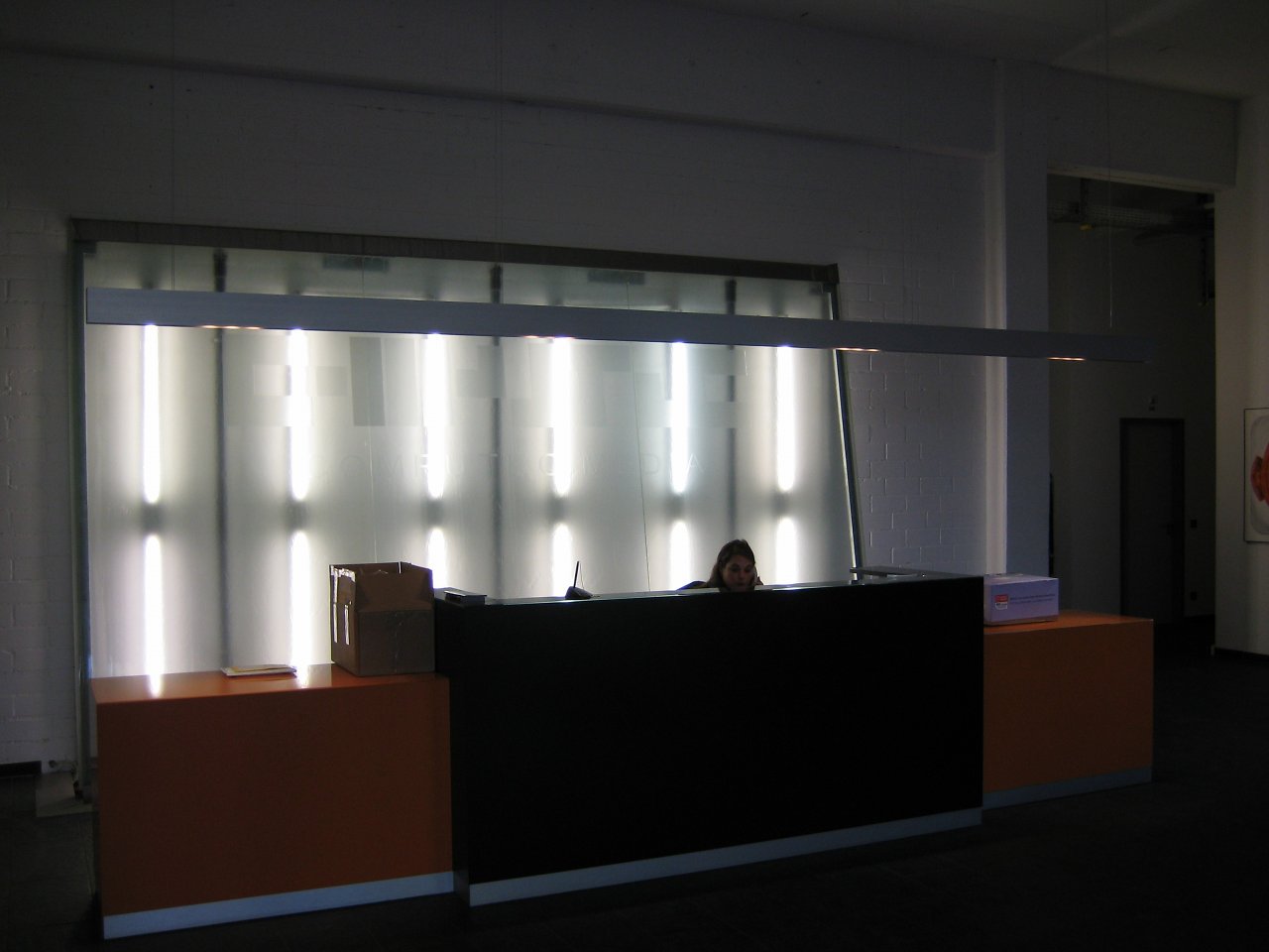 [11/10/2007] Computec-Empfangsbereich, das Reich von Marion