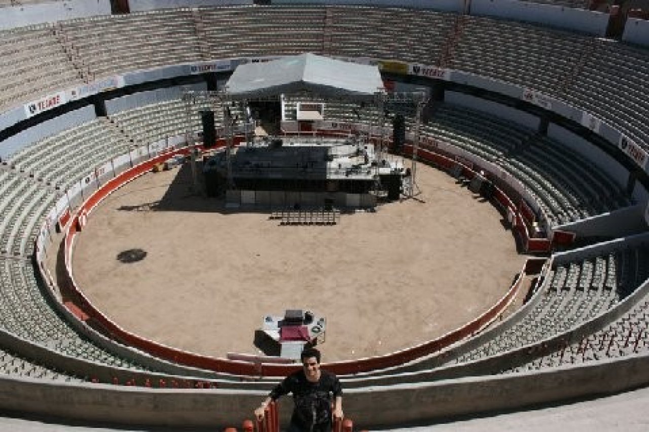 [11/08/2008] Die Stierkampfarena in Mexiko