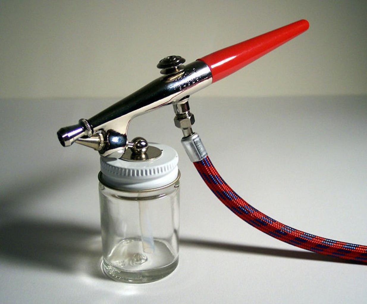 [16/02/2009] Airbrush-Handwerkszeug