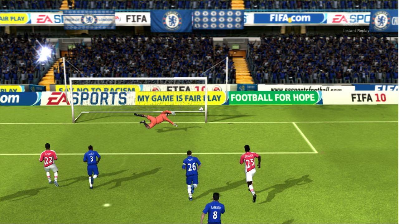[15/07/2009] FIFA 10 - Lange Zeit schenkte Electronic Arts nur den Konsolen-Versionen von FIFA die nötige Aufmerksamkeit. PC-Fans wurden mit technisch erschreckenden (!) Umsetzungen abgespeist. Erst mit dem aktuellen FIFA 11 began sich das Blatt ein wenig zu wenden. 