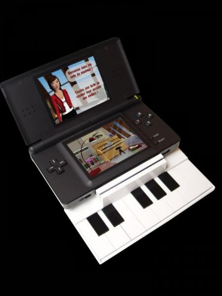 [04/12/2009] Easy Piano 