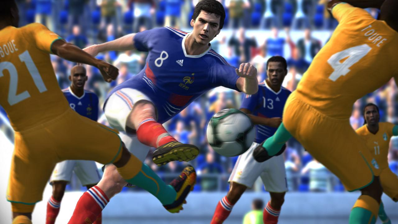 [13/07/2010] Die beiden Chefs des PES-Teams, Seabass und Jon Murphy beantworten unsere Fragen zu PES 2011. (2)