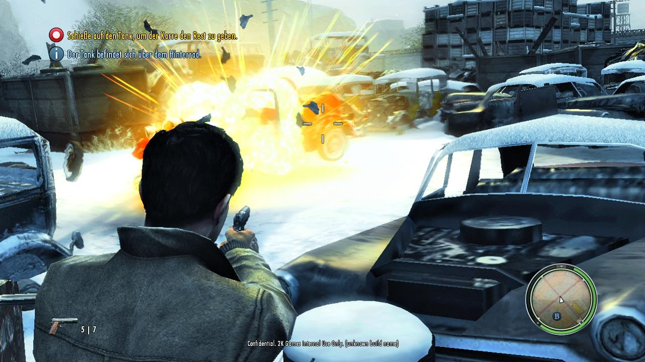 [12/08/2010] MERKEN, BITTE - Auf dem Schrottplatz lernen Sie, dass ein Schuss auf den Tankdeckel Autos zur Explosion bringt. Das ist natürlich völliger Blödsinn, hilft Ihnen im Spiel aber enorm weiter.