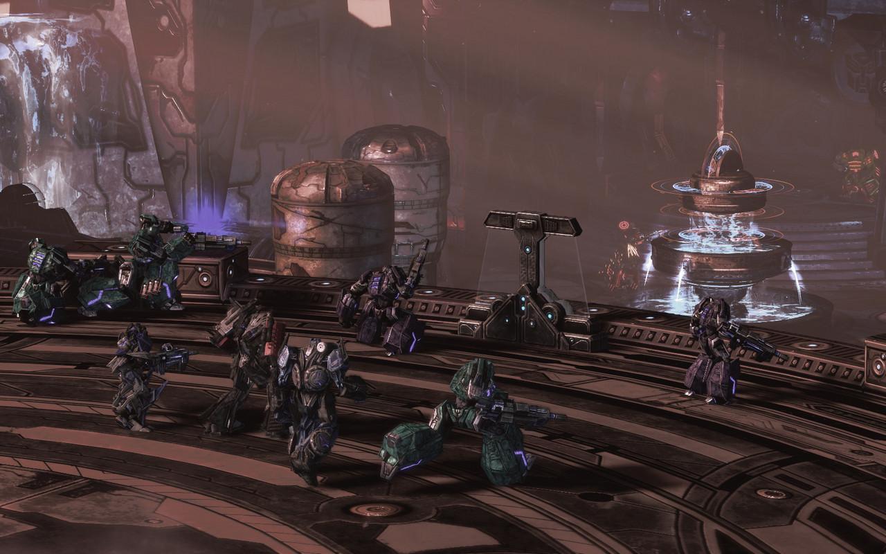 [06/08/2010] Obwohl es sich bei Transformer: Kampf um Cybertron um einen Lizenztitel handelt, konnte das Spiel mit den bekannten Kampfrobotern durch sein Action betontes Gameplay und den gelungenen 3-Spieler-Koop-Modus überzeugen.
