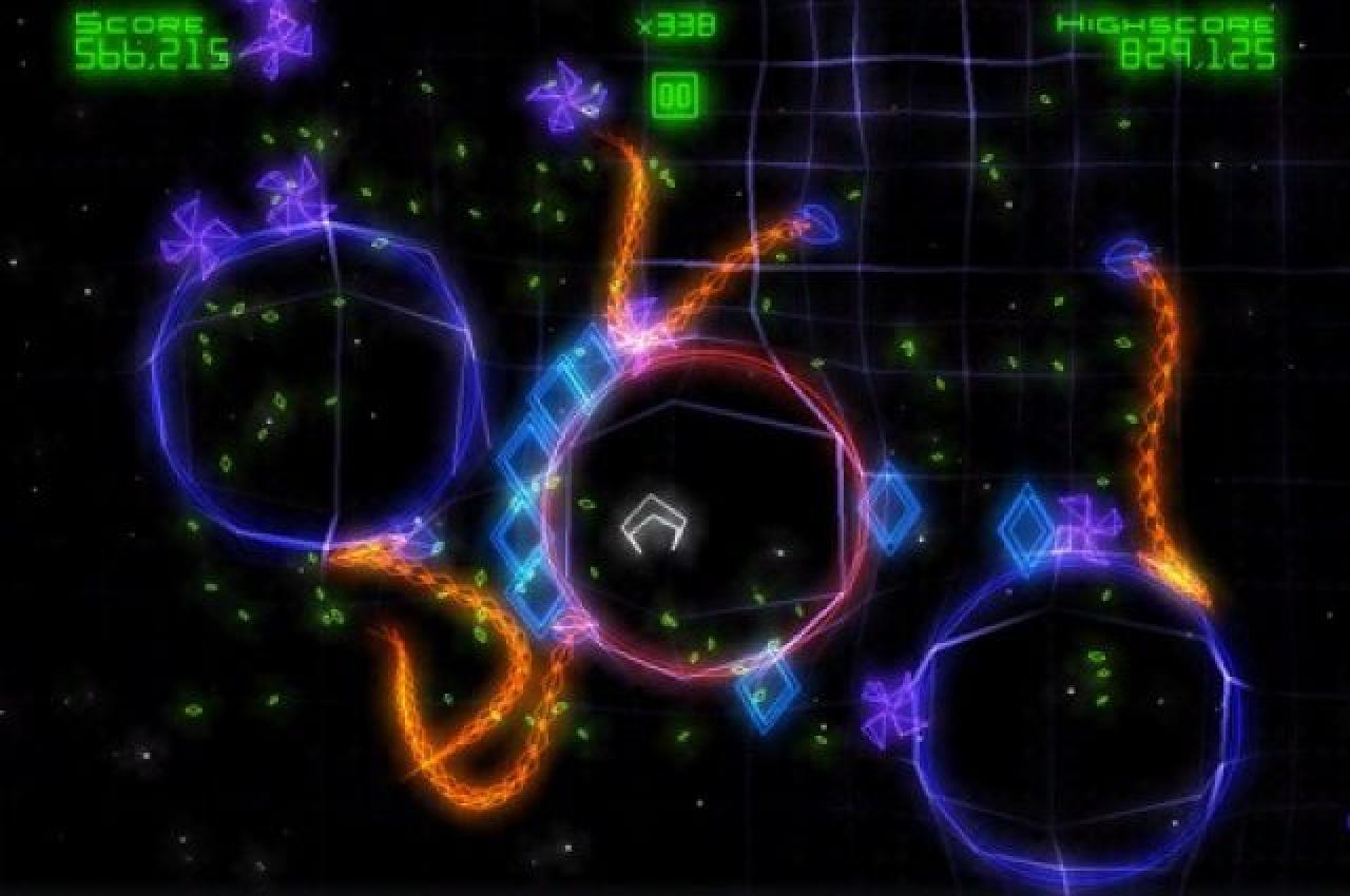 [07/09/2010] Geometry Wars: Touch
