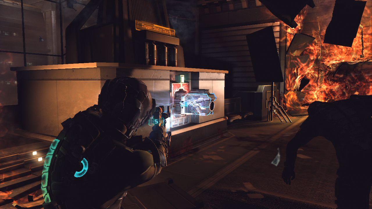 [14/01/2011] Komplettlösung zu Dead Space 2 mit Tipps, Tricks, Cheats: Entnehmt alle Sicherungen, um das Feuer zu löschen.