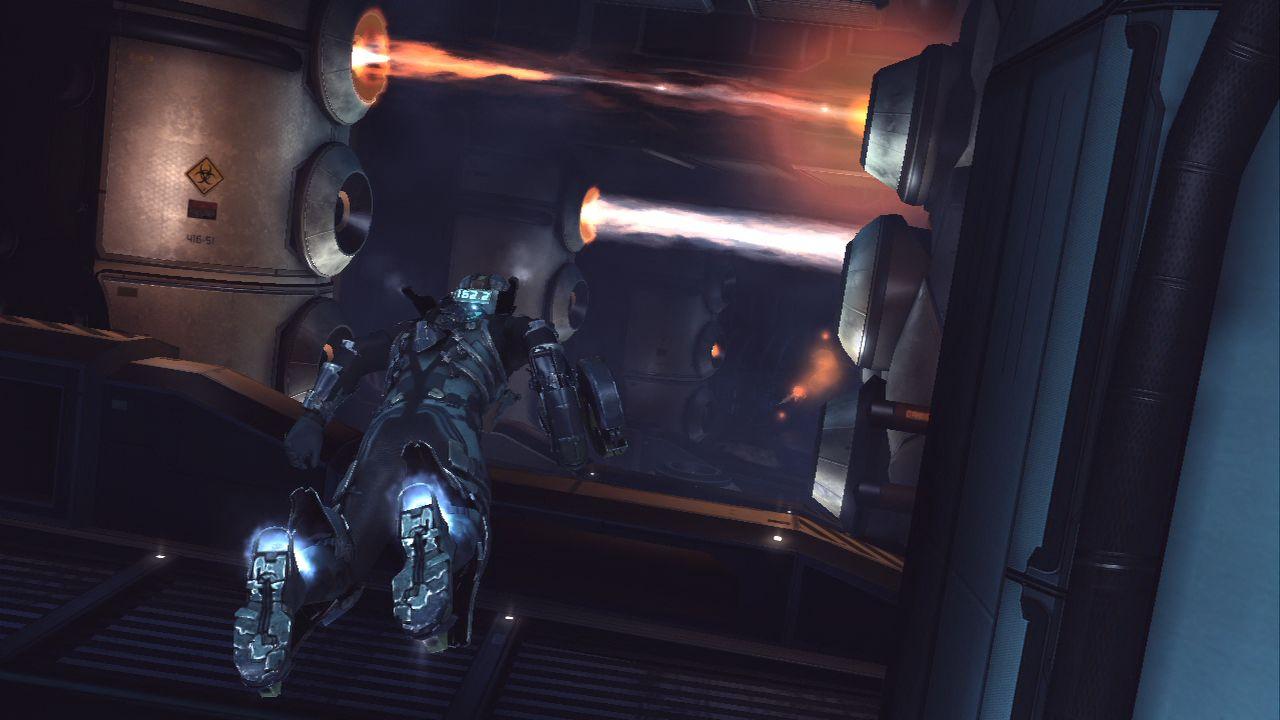 [14/01/2011] Komplettlösung zu Dead Space 2 mit Tipps, Tricks, Cheats: Wartet auf den richtigen Moment und fliegt durch wenn ein Strahl gerade verschwunden ist.