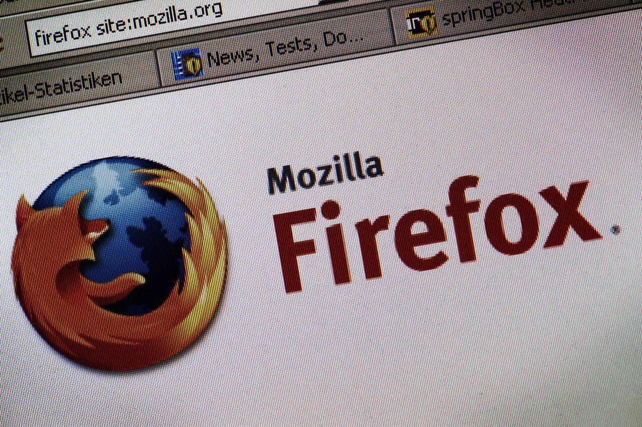 [08/04/2011] Wollt ihr in die Adresszeile des Browsers springen und habt eure Maus nicht zur Hand? Dann nutzt die Tastenkombination Strg + L.
