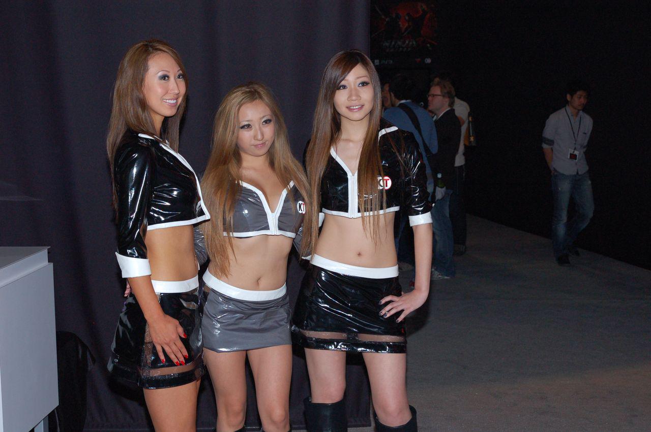 [08/06/2011] Messe-Babes auf der E3 2011 in Los Angeles. (19)