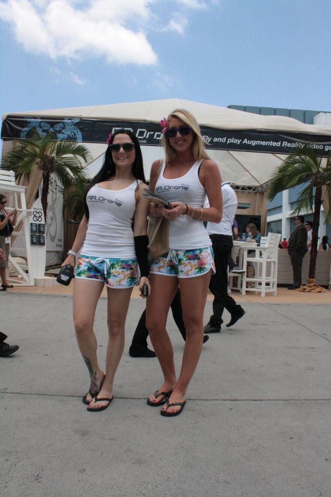 [08/06/2011] Messe-Babes auf der E3 2011 in Los Angeles. (65)