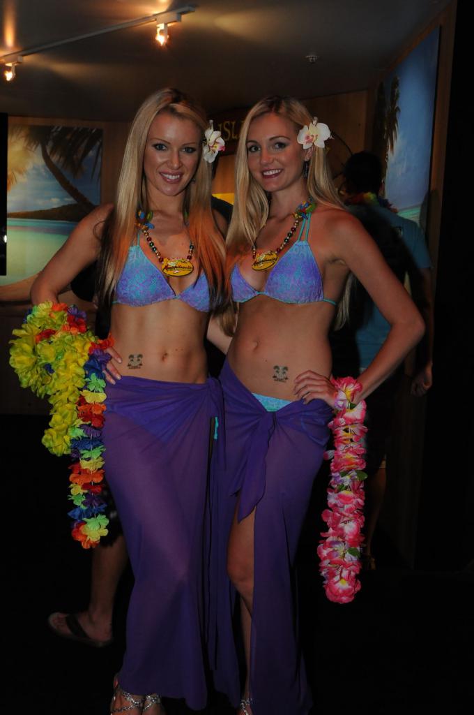 [08/06/2011] Messe-Babes auf der E3 2011 in Los Angeles. (59)