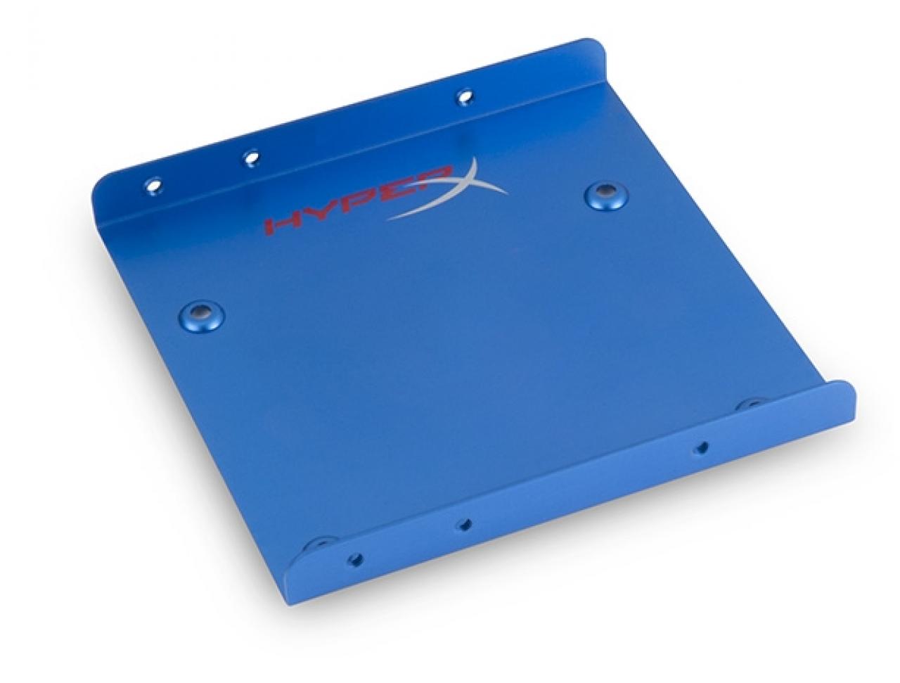 [03/08/2011] Mit einem Einbaurahmen wie diesem passt jede SSD in einen normalen Festplatten-Einbauplatz