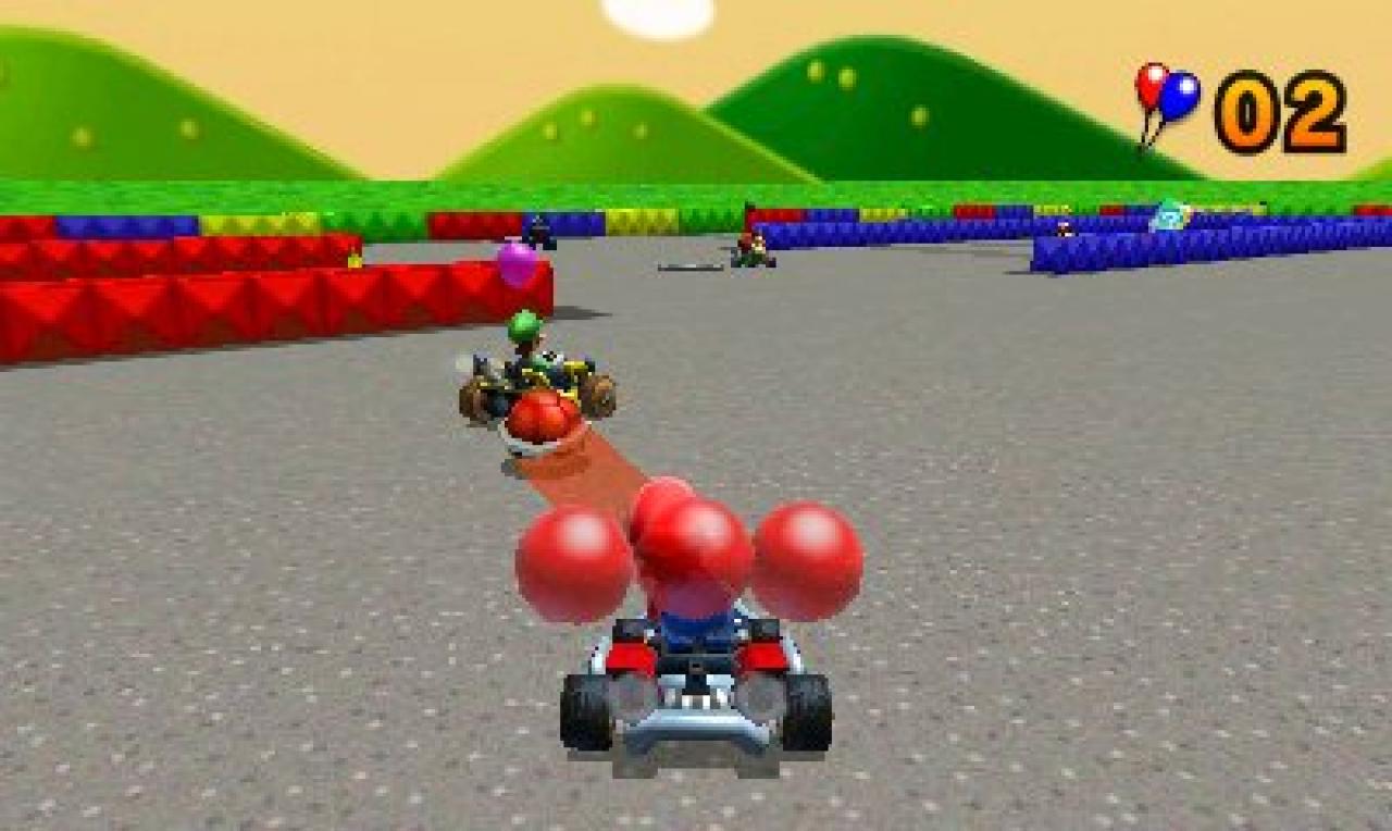 [07/12/2011] Nur weil es in Mario Kart lustige Ballons gibt, heißt das noch lange nicht, dass es weniger actionreich zur Sache geht. Die bunten Gummierzeugnisse müssen nämlich eiskalt verteidigt werden. Der letzte Fahrer nimmt den Triumph mit nach Hause und lässt sich feiern.